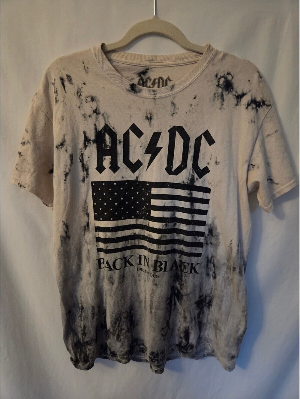 AC/DC Back In Black 1980 US Tour Tie-Dye T-Shirt Medium